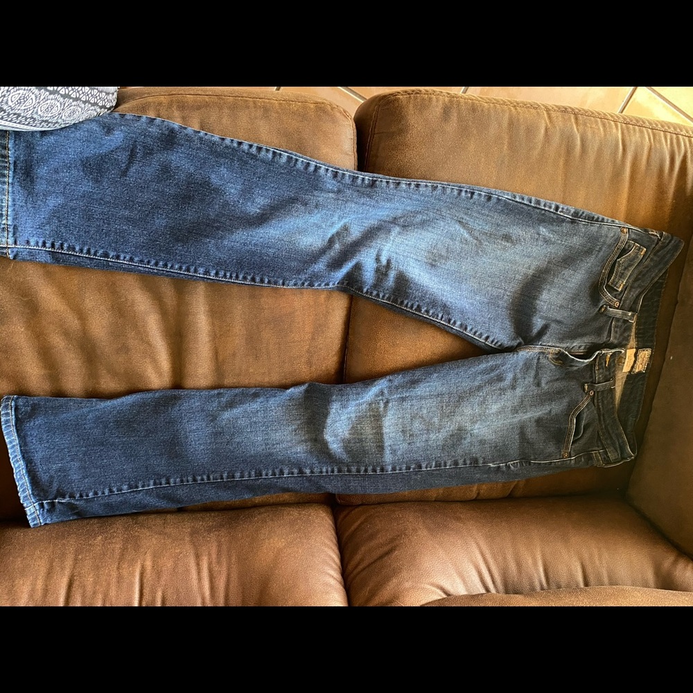 Levi jeans